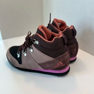 Kids Adidas Terrex Climawarm Snowpitch Winter Hiking Boots